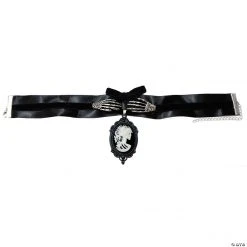 Cameo Hand Velvet Choker