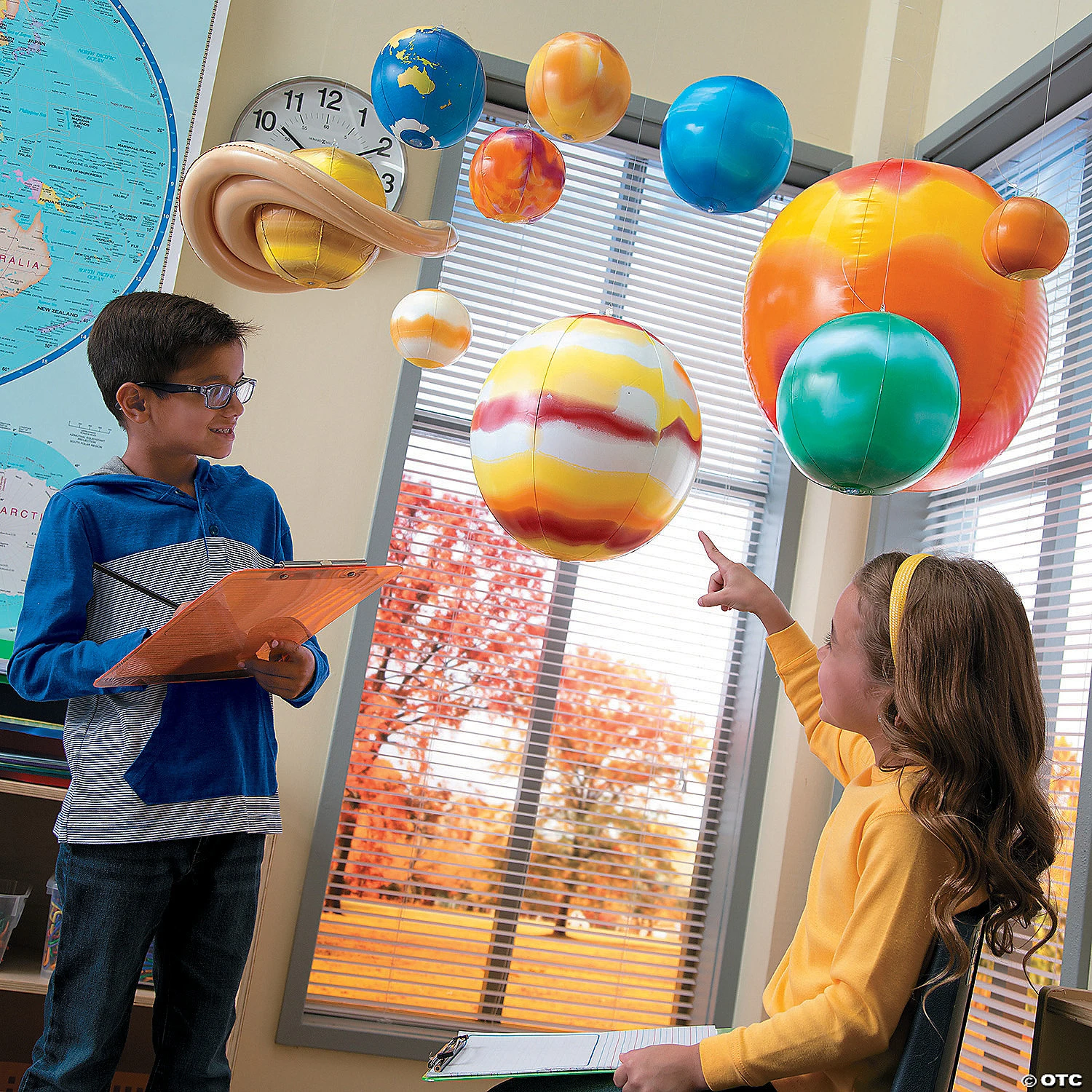 Inflatable Solar System - 10 Pc. 4 Inflatable Solar System - 10 Pc. - Image 2